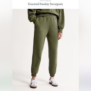 ABERCROMBIE essential sunday sweatpants